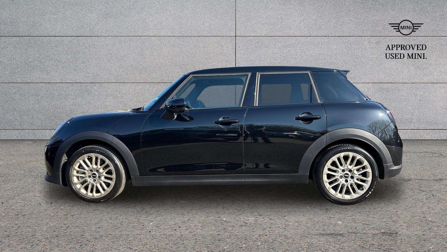 Used MINI Cooper 2025 for sale - 77961073: Photo 5