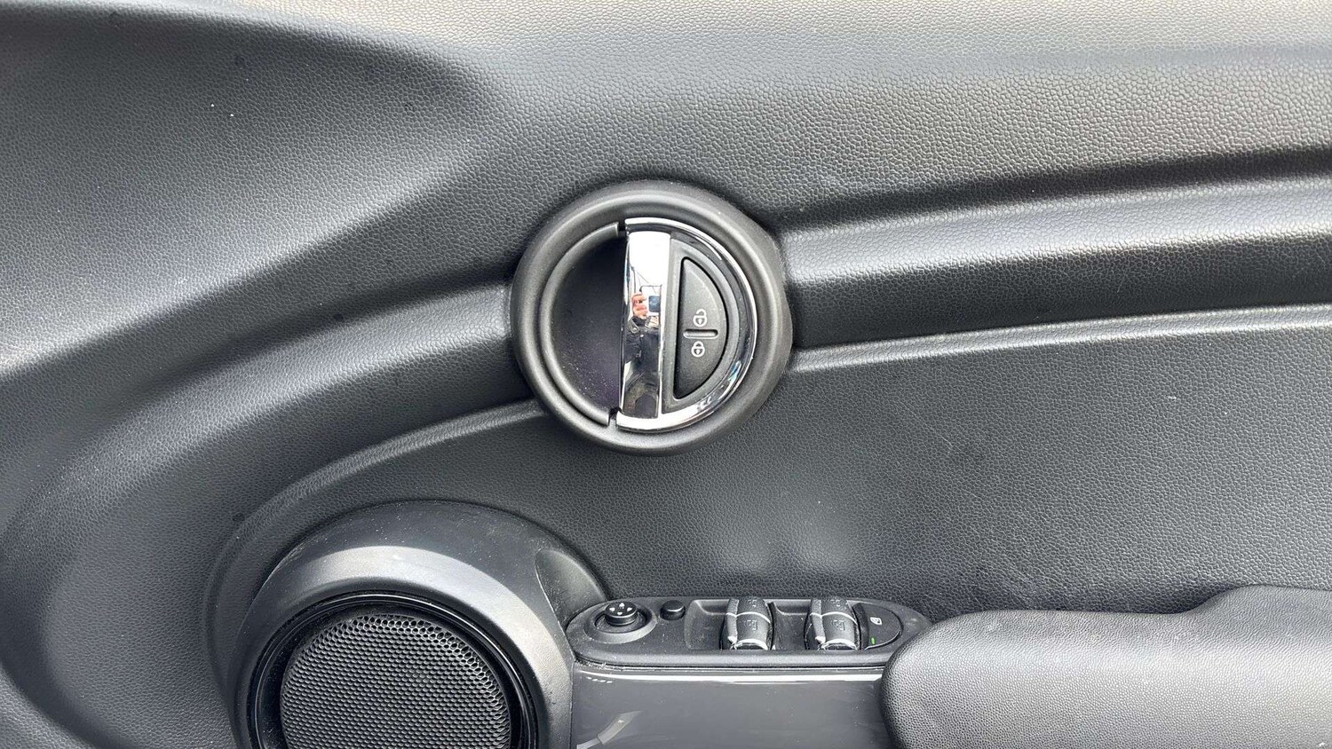 Used MINI Hatch 2020 for sale - 77885984: Photo 27