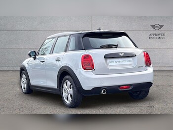 Used MINI Hatch 2020 for sale - 77885984: Photo