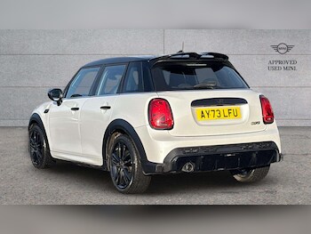 Used MINI Hatch 2023 for sale - 77361431: Photo