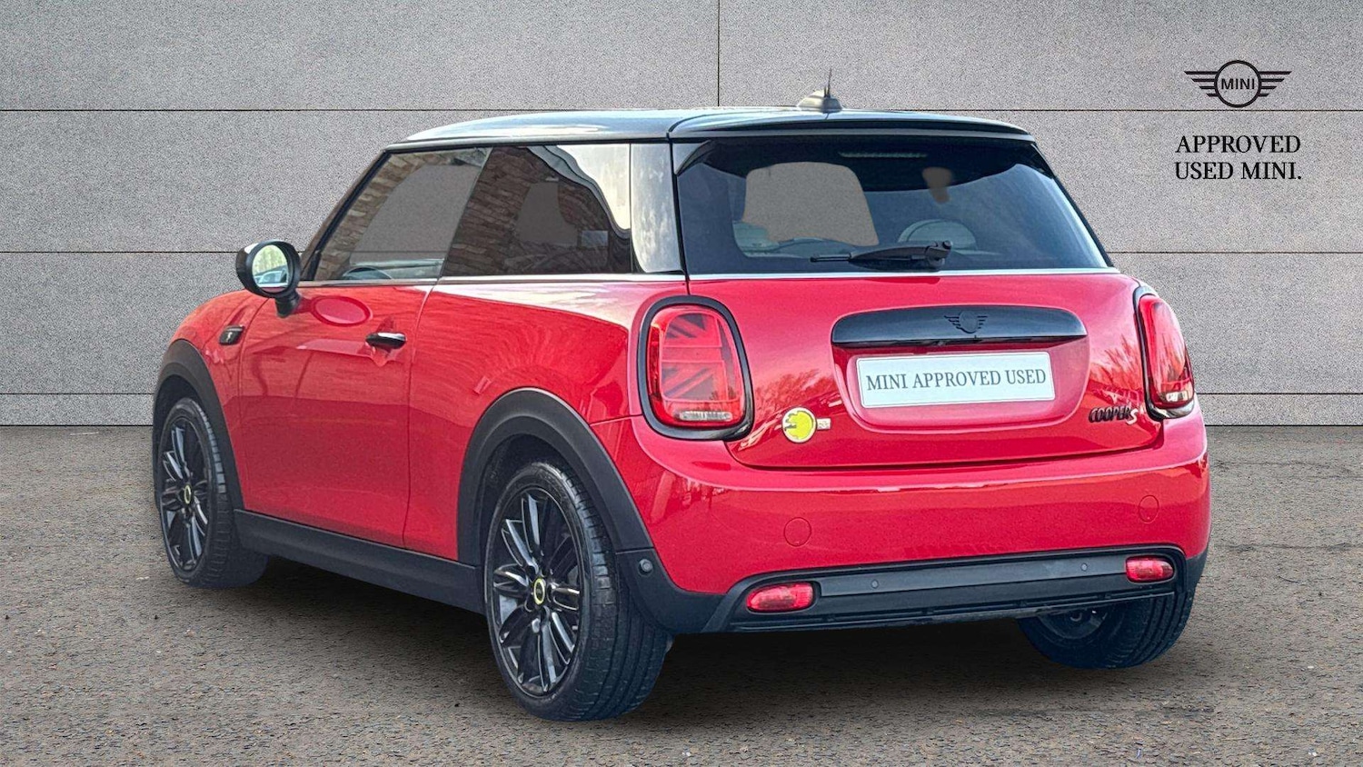 Used MINI Hatch 2023 for sale - 77674864: Photo 2