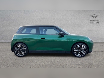 Used MINI Cooper 2024 for sale - 79397532: Photo