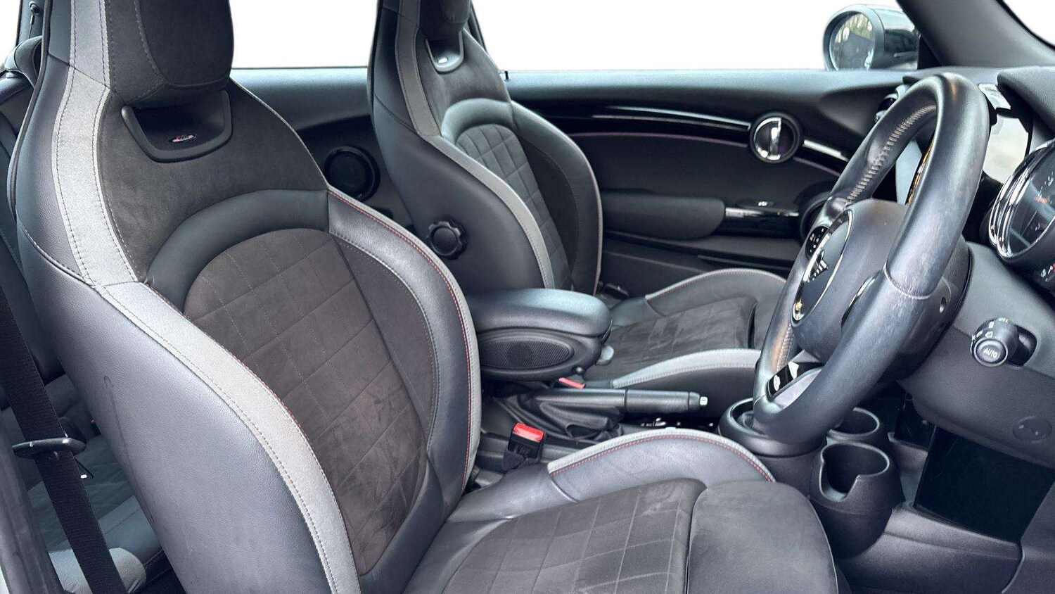 Used MINI Hatch 2022 for sale - 77661207: Photo 13