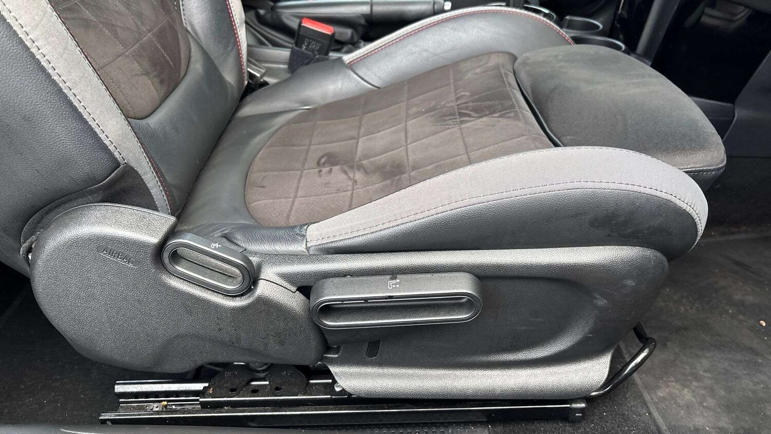 Used MINI Hatch 2022 for sale - 77661207: Photo 28