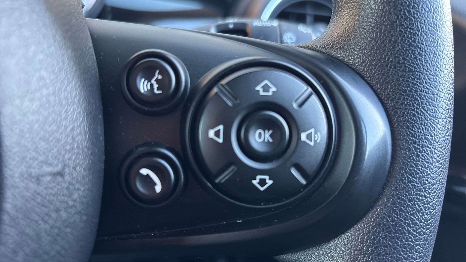 Used MINI Hatch 2019 for sale - 76804844: Photo 23