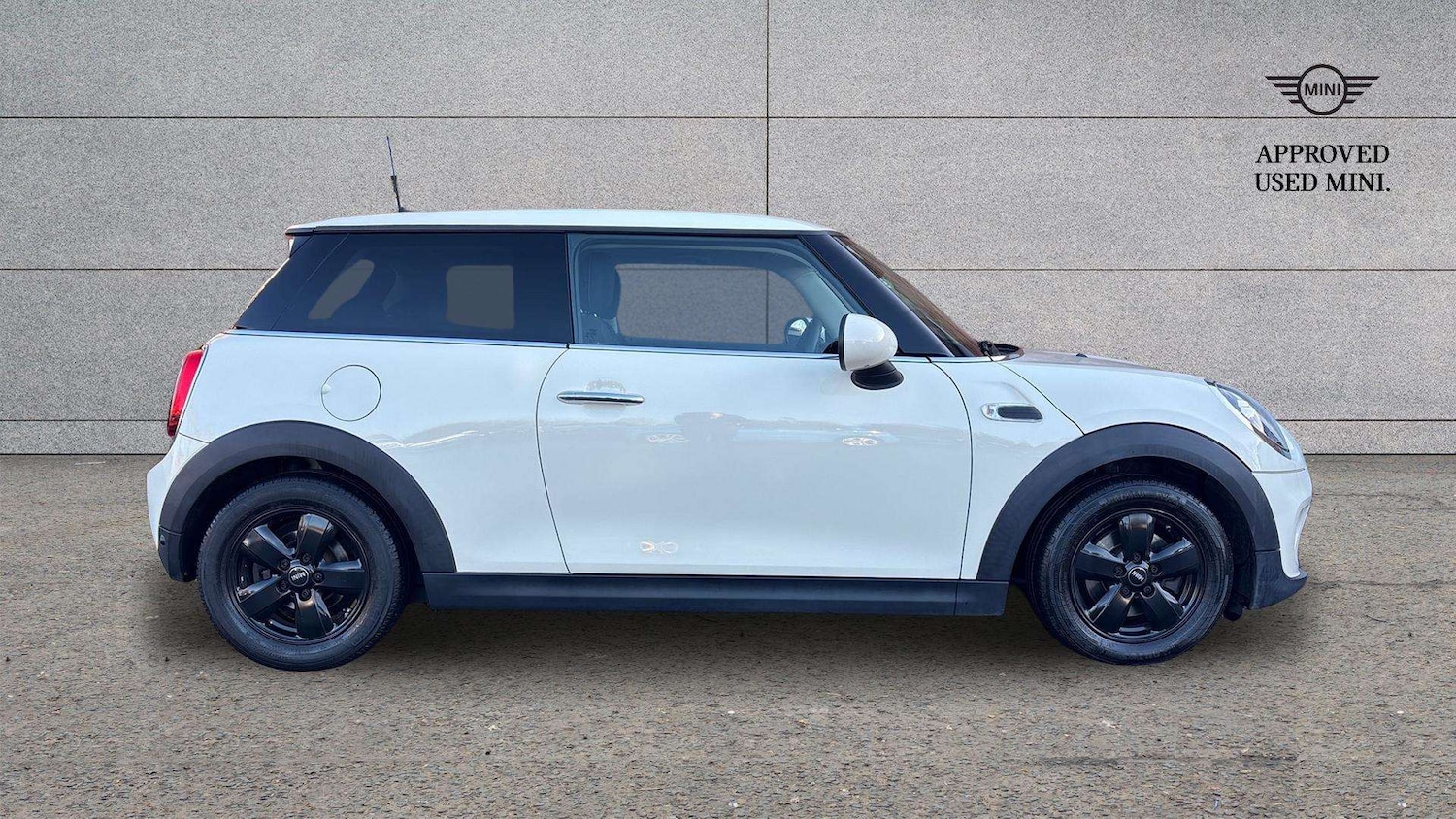 Used MINI Hatch 2019 for sale - 76804844: Photo 4