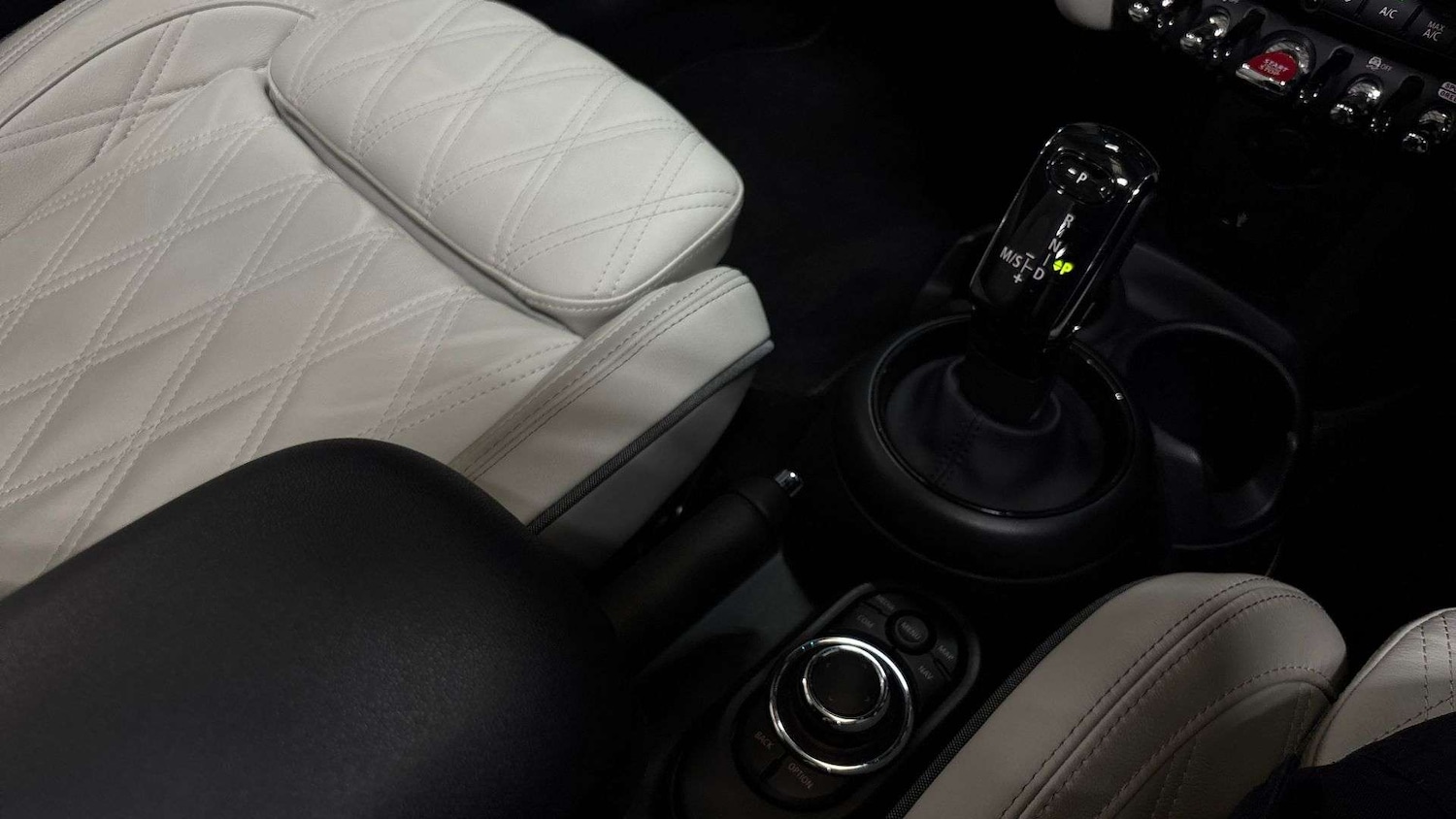 Used MINI Convertible 2022 for sale - 78104226: Photo 12