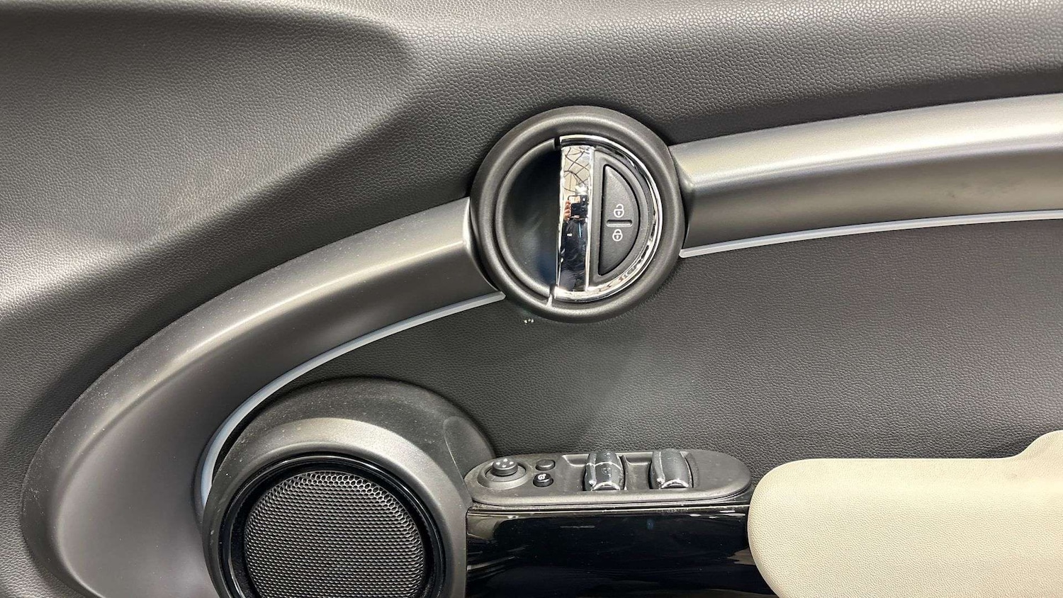 Used MINI Convertible 2022 for sale - 78104226: Photo 27