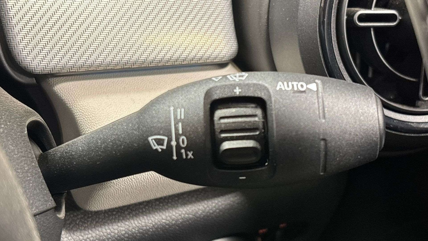 Used MINI Convertible 2022 for sale - 78104226: Photo 30