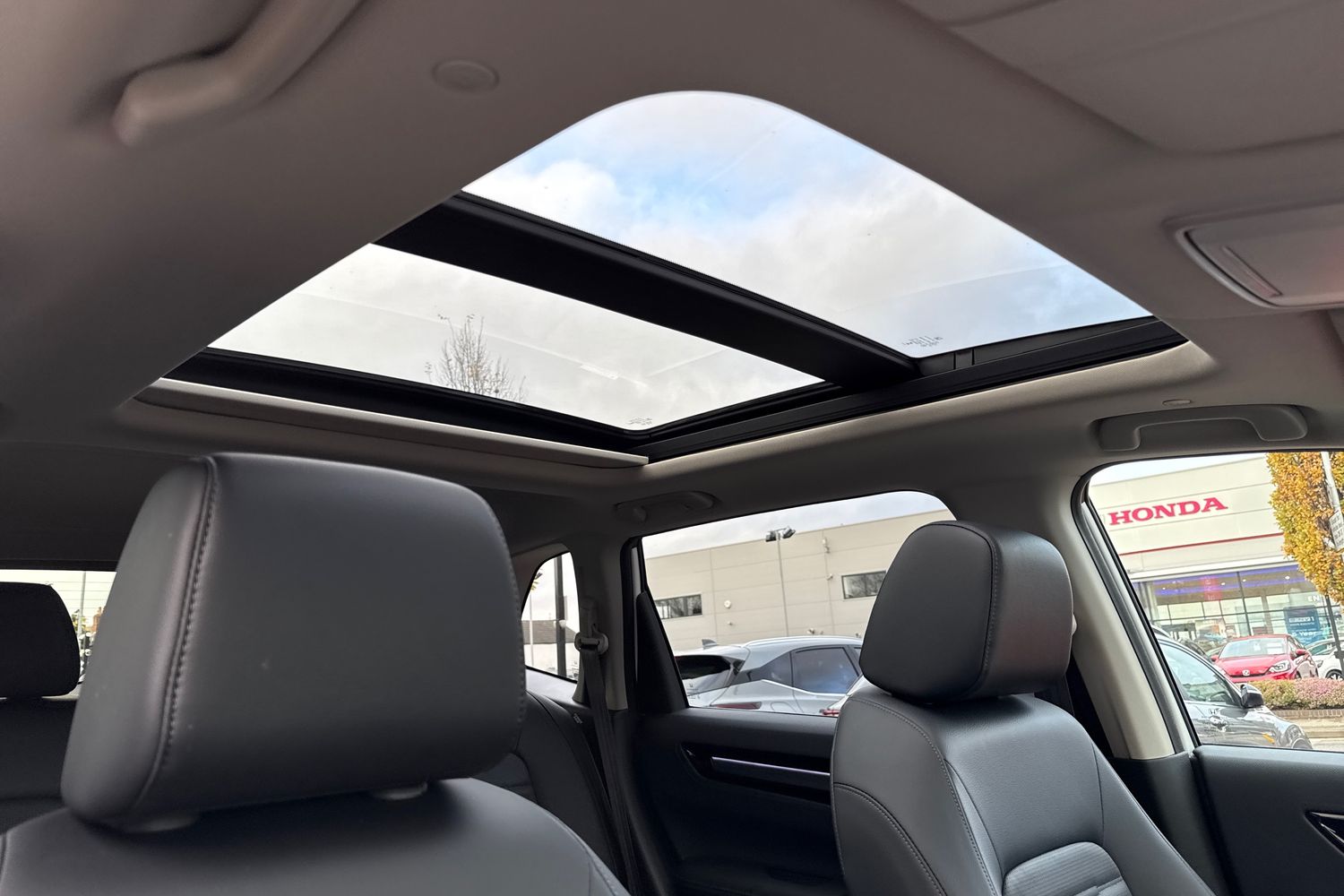 Used Honda CR-V 2025 for sale - 77829480: Photo 29