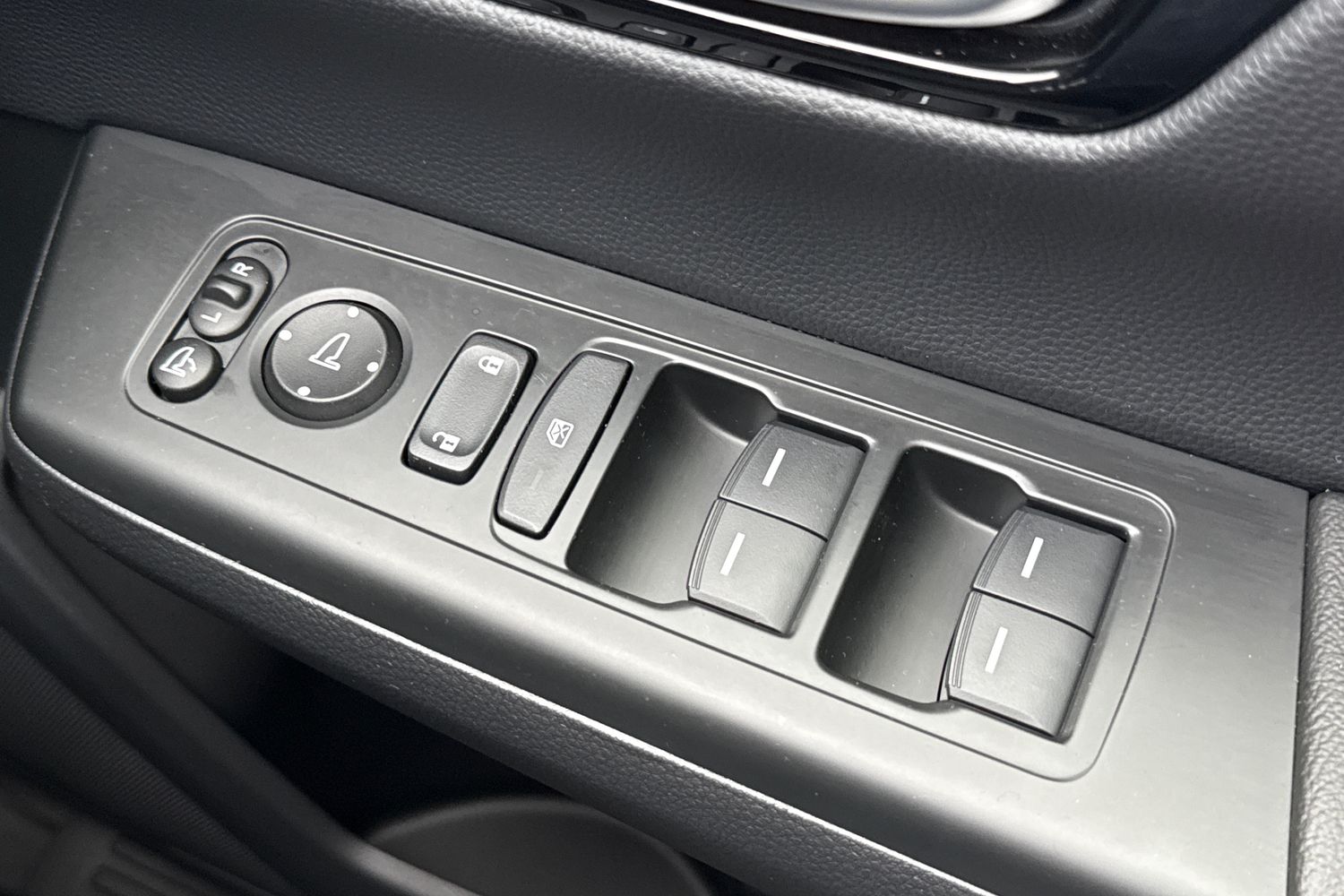 Used Honda CR-V 2025 for sale - 77829480: Photo 41