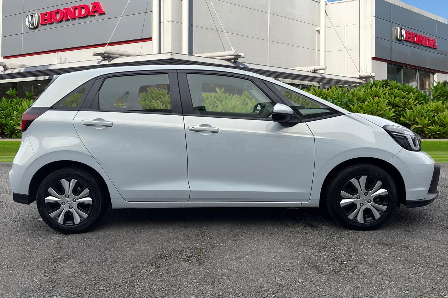 Used Honda Jazz 2024 for sale - 76186018: Photo 3