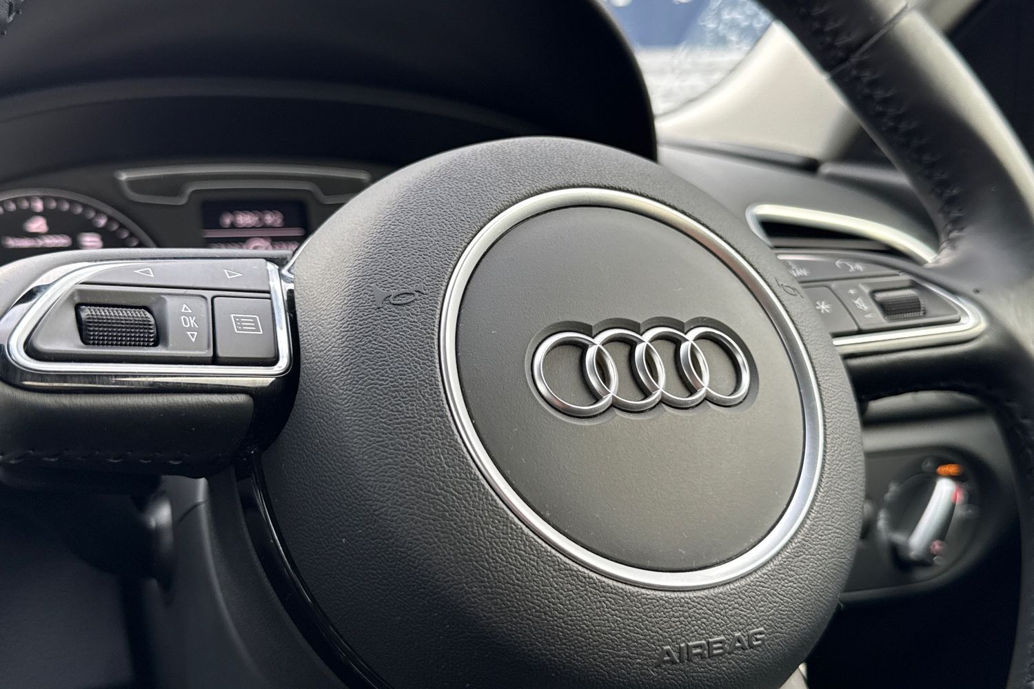 Used Audi Q3 2017 for sale - 78055956: Photo 37