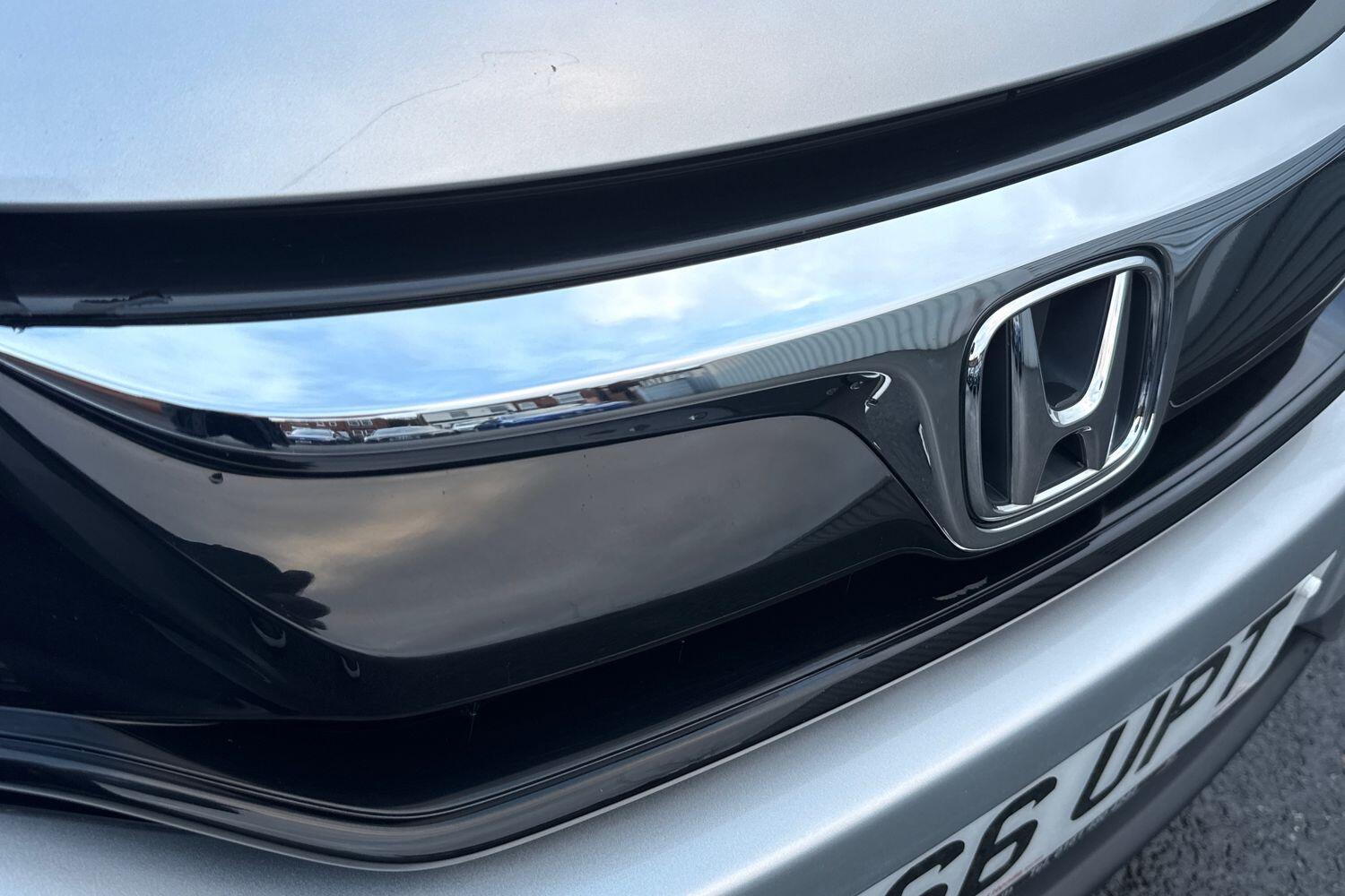 Used Honda Jazz 2016 for sale - 76739522: Photo 25