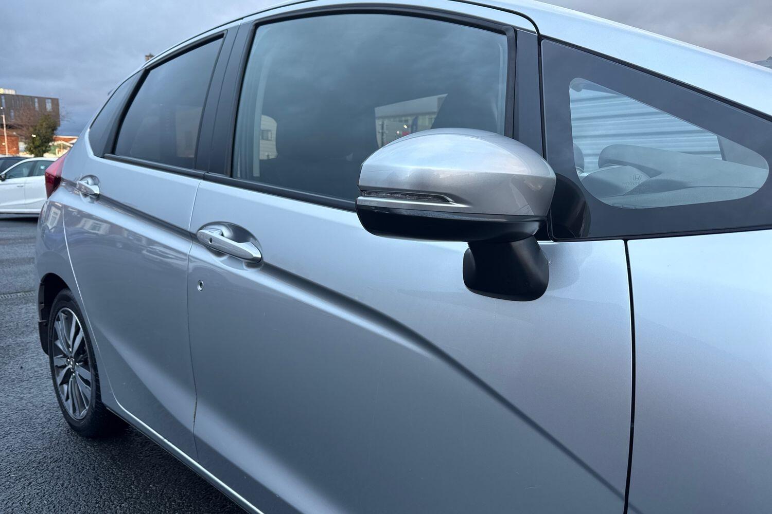 Used Honda Jazz 2016 for sale - 76739522: Photo 26