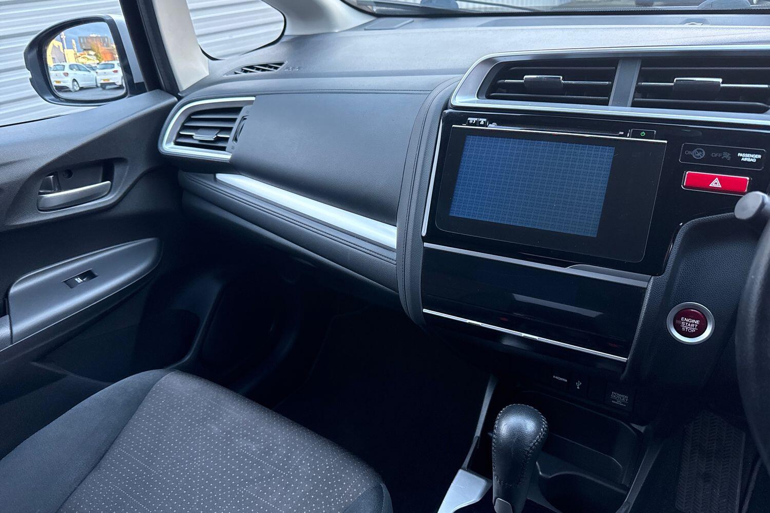 Used Honda Jazz 2016 for sale - 76739522: Photo 28