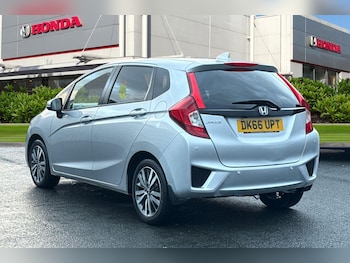 Used Honda Jazz 2016 for sale - 76739522: Photo