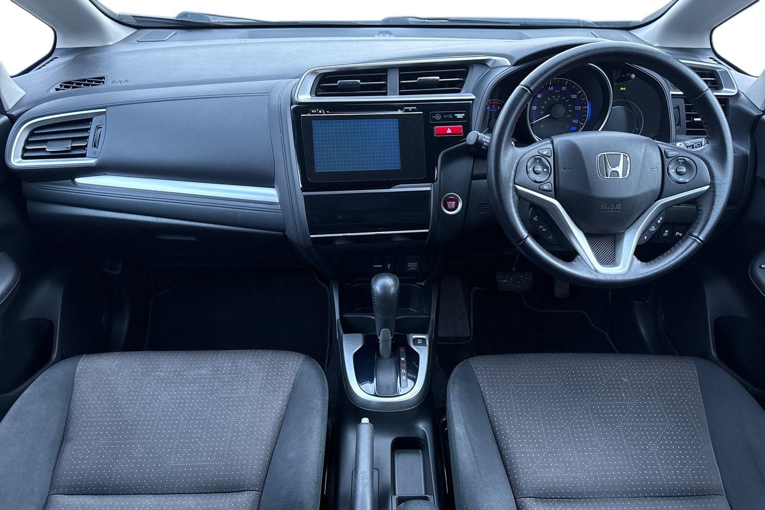 Used Honda Jazz 2016 for sale - 76739522: Photo 4