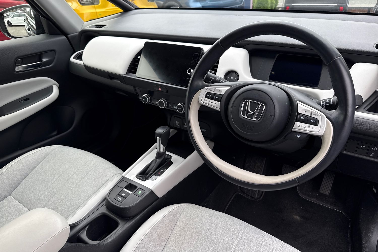 Used Honda Jazz 2023 for sale - 78097744: Photo 32