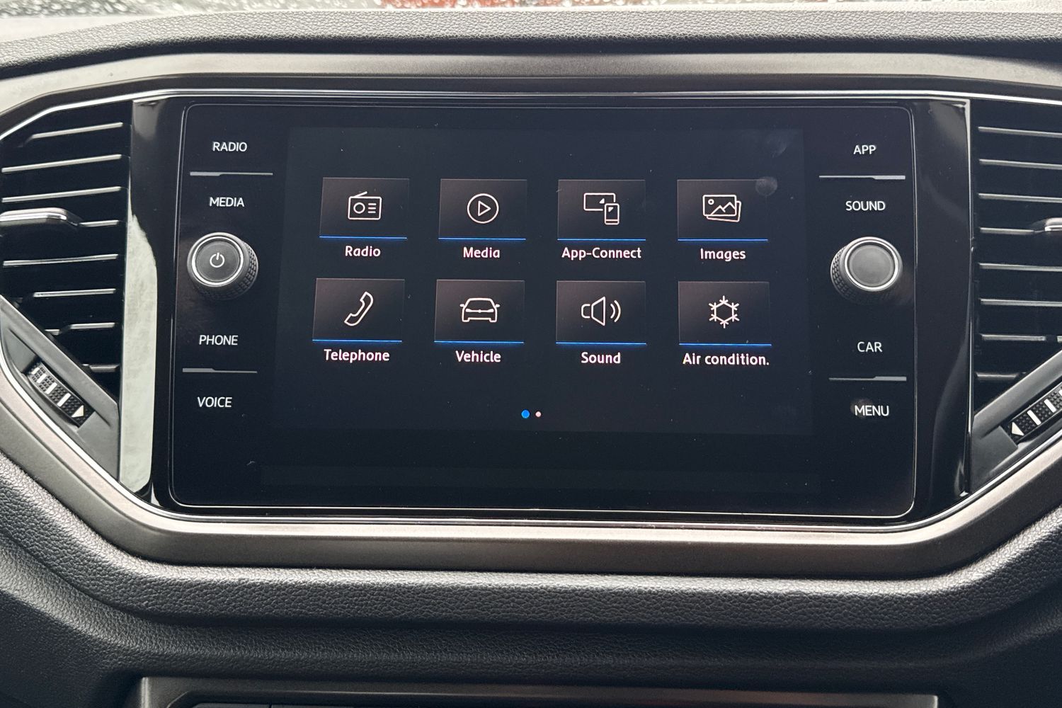 Used Volkswagen T-Roc 2019 for sale - 77935712: Photo 19