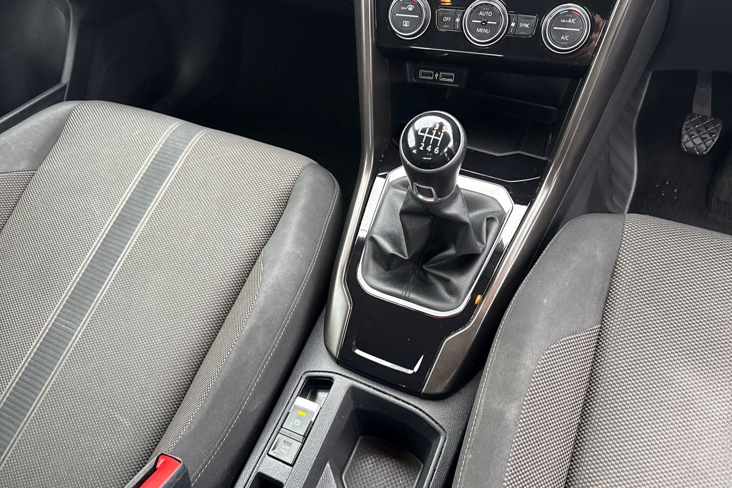 Used Volkswagen T-Roc 2019 for sale - 77935712: Photo 21