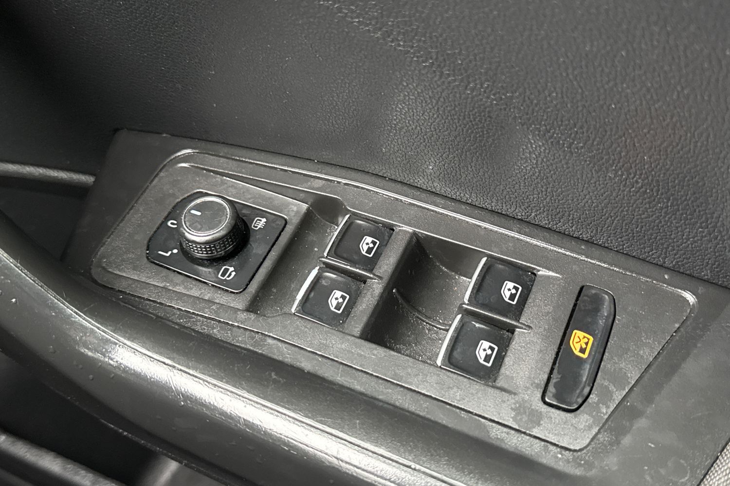 Used Volkswagen T-Roc 2019 for sale - 77935712: Photo 39