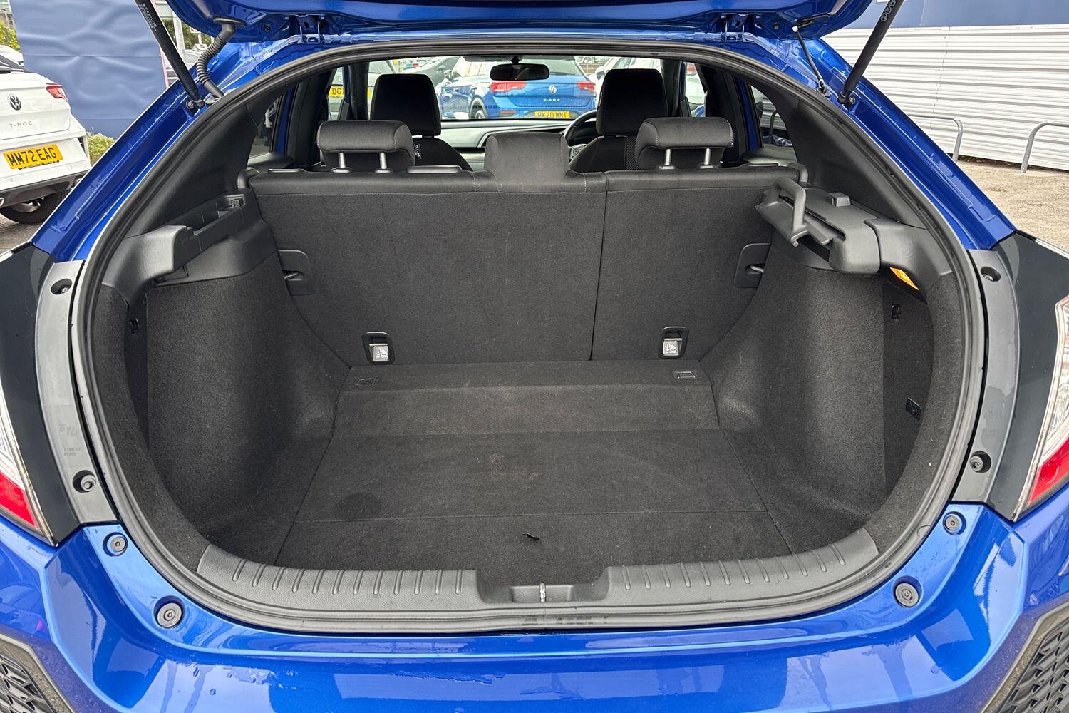 Used Honda Civic 2017 for sale - 77472881: Photo 16