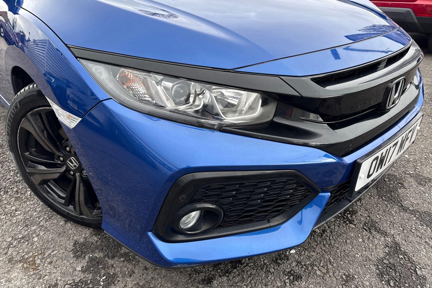 Used Honda Civic 2017 for sale - 77472881: Photo 32