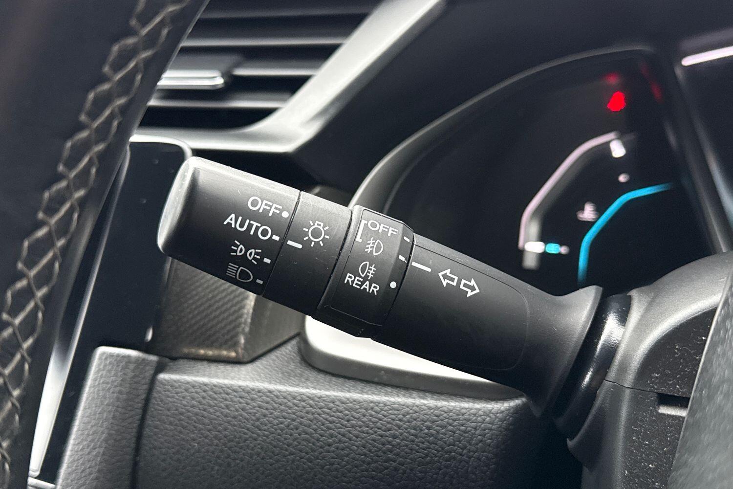 Used Honda Civic 2017 for sale - 77472881: Photo 39