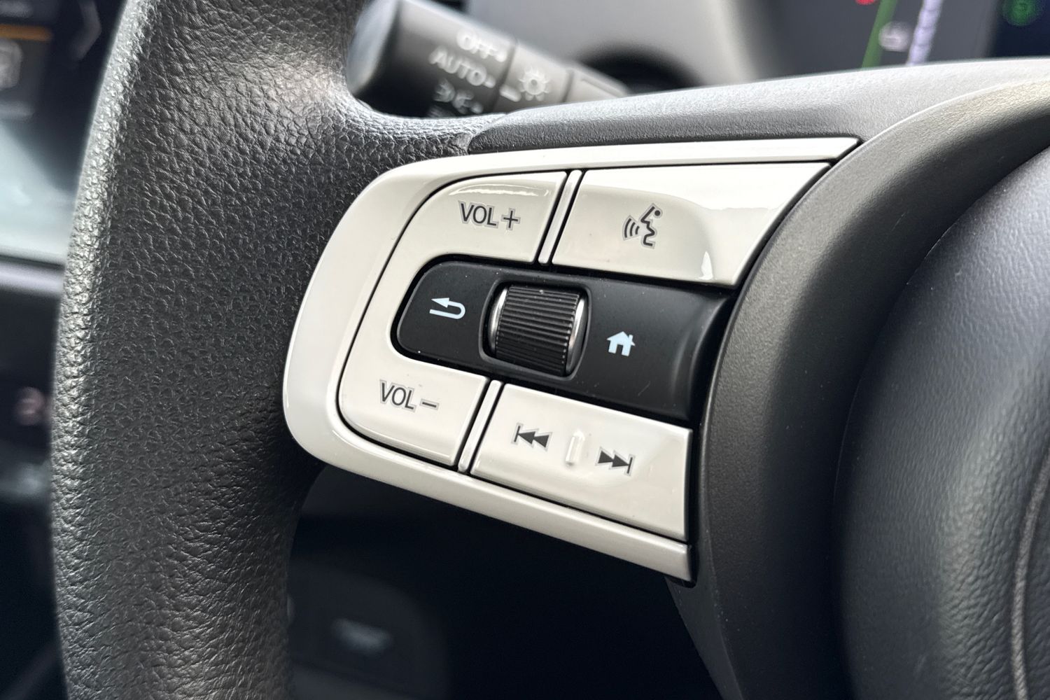 Used Honda Jazz 2023 for sale - 77582680: Photo 38