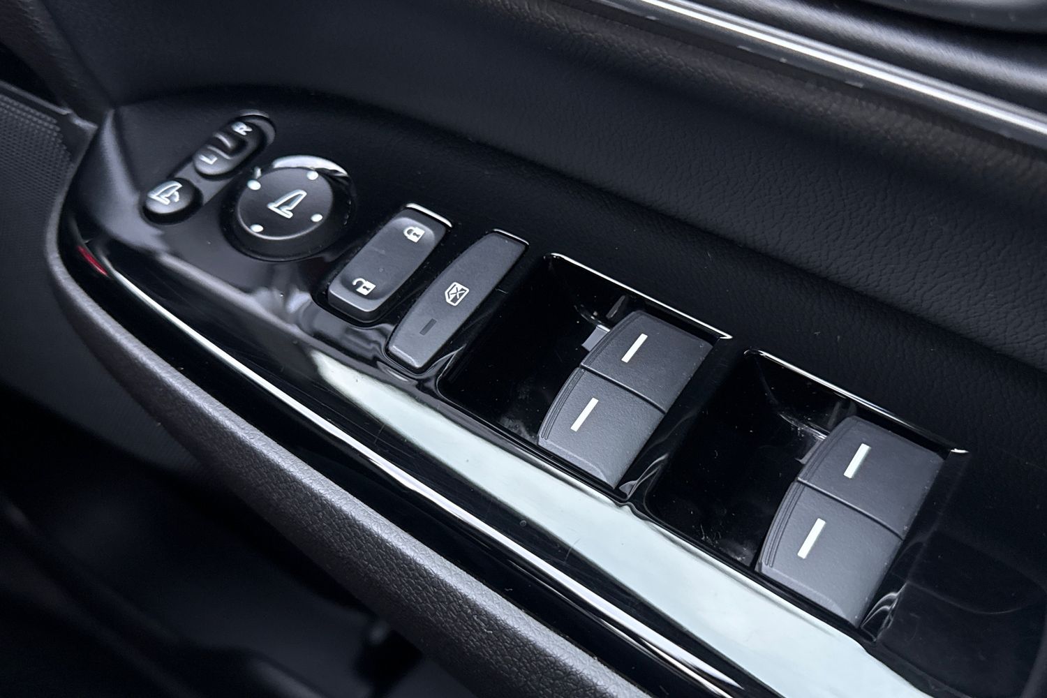 Used Honda CR-V 2023 for sale - 76836312: Photo 41