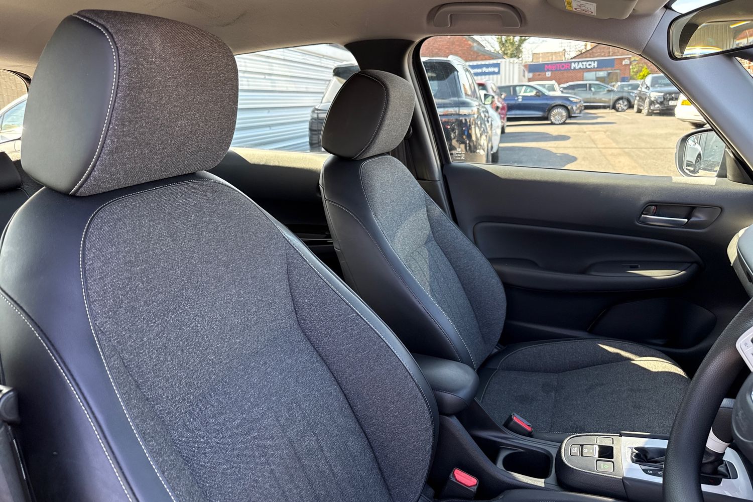 Used Honda Jazz 2023 for sale - 77943908: Photo 24