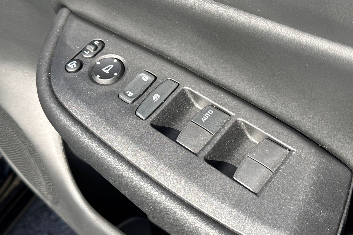 Used Honda Jazz 2023 for sale - 77943908: Photo 31