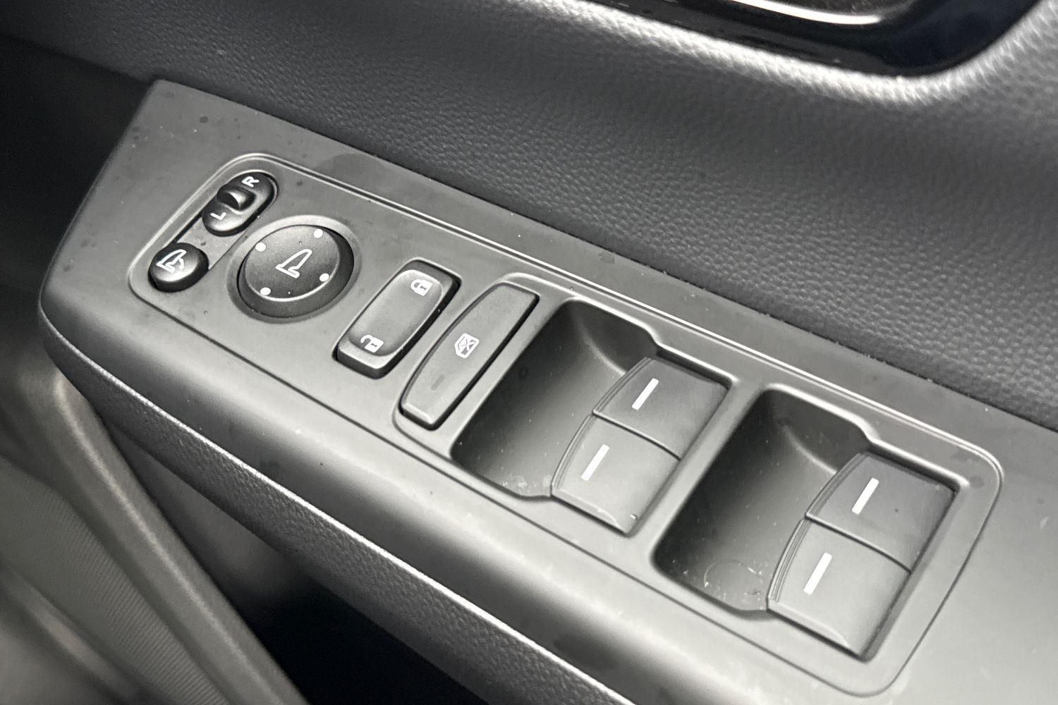 Used Honda CR-V 2025 for sale - 76438874: Photo 37