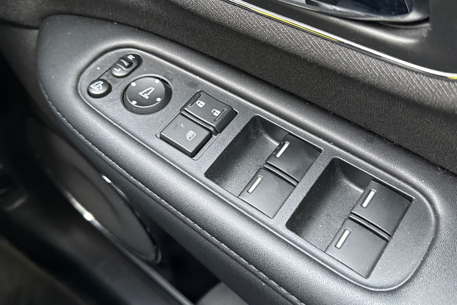 Used Honda HR-V 2019 for sale - 77642047: Photo 30