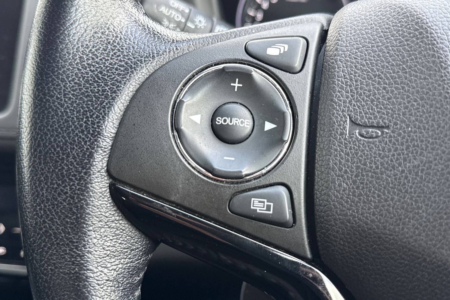 Used Honda HR-V 2019 for sale - 77642047: Photo 32