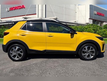 Used Kia Stonic 2023 for sale - 79163667: Photo