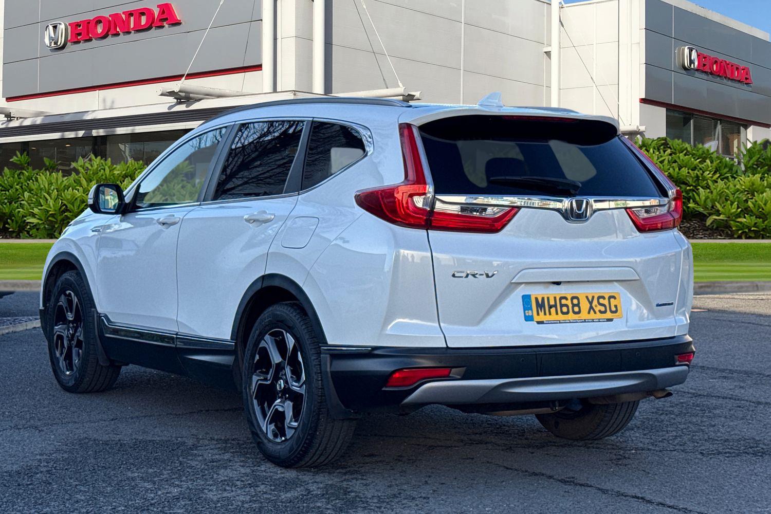 Used Honda CR-V 2019 for sale - 76654296: Photo 2