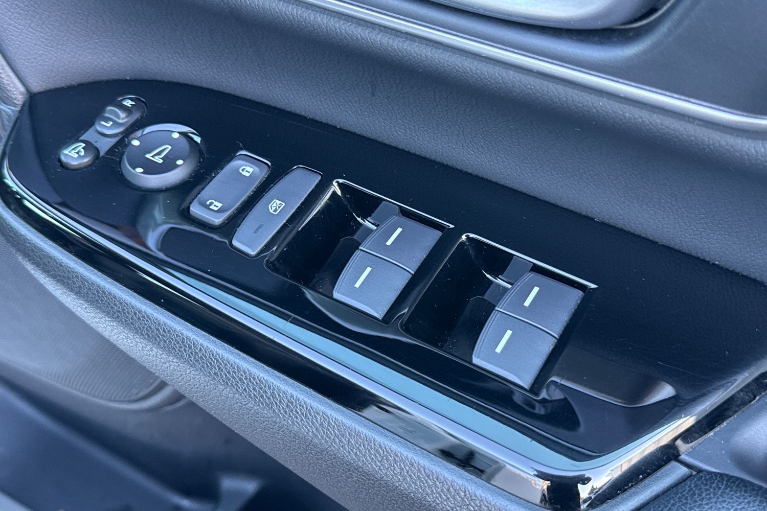 Used Honda CR-V 2019 for sale - 76654296: Photo 27