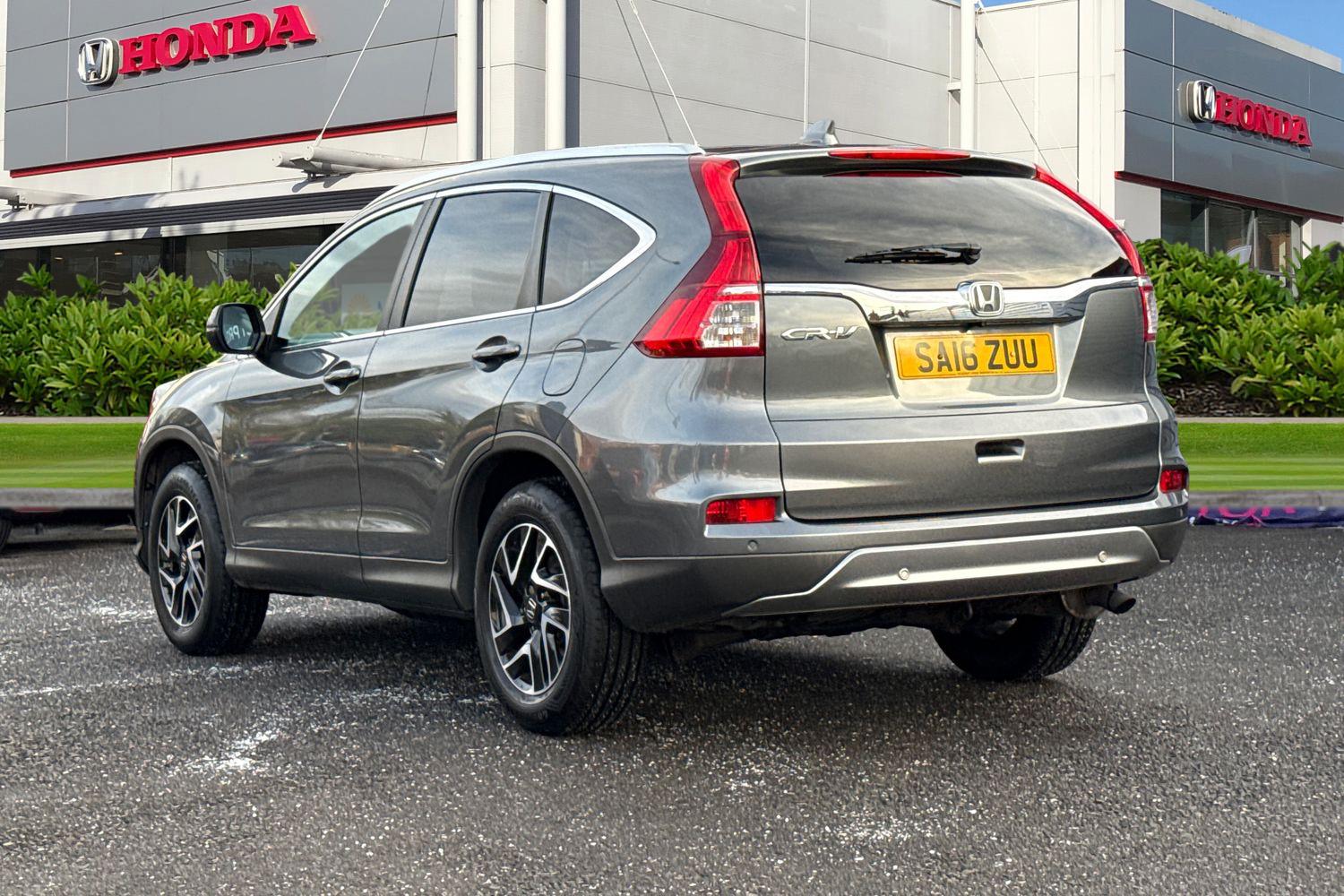 Used Honda CR-V 2016 for sale - 77211584: Photo 2