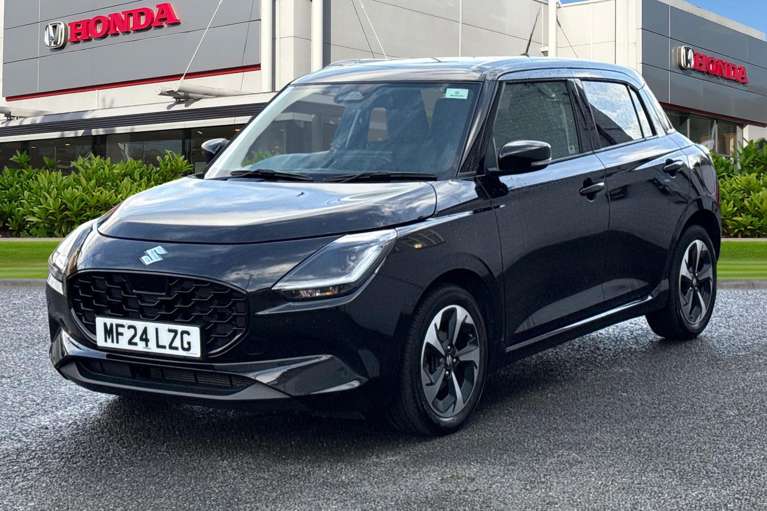 Used Suzuki Swift 2024 for sale - 77642109: Photo 7