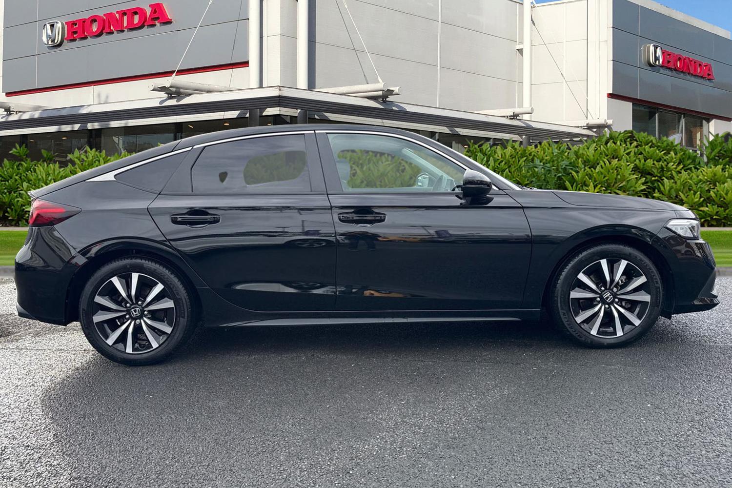 Used Honda Civic 2024 for sale - 76438872: Photo 3