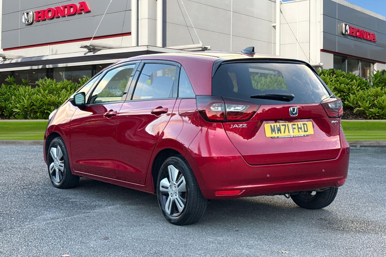 Used Honda Jazz 2021 for sale - 76604136: Photo 2