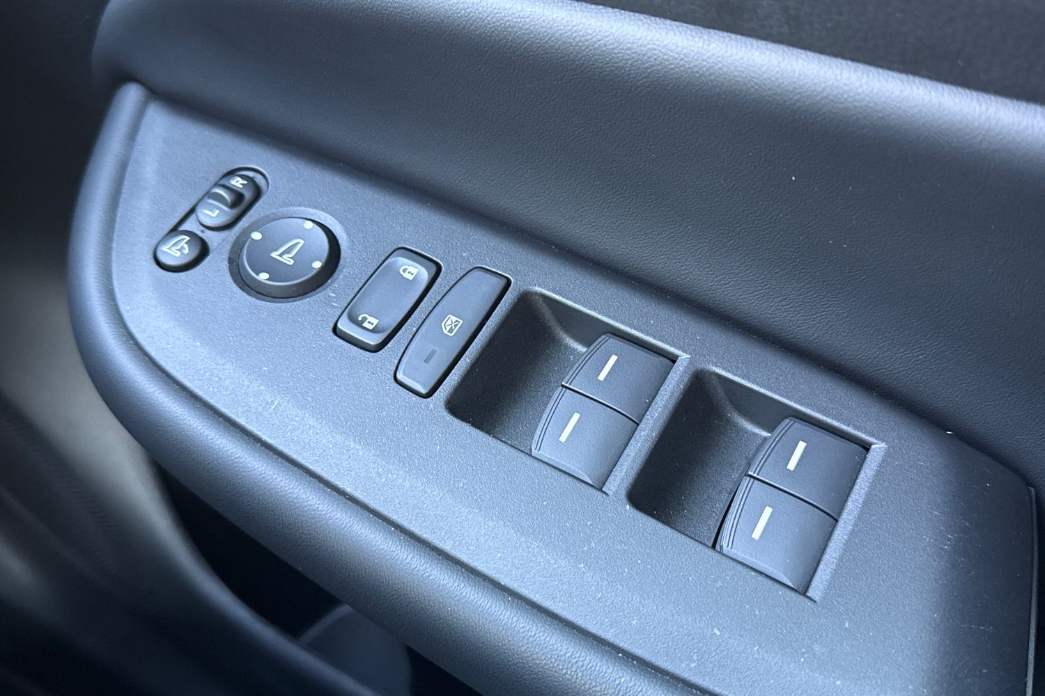 Used Honda Jazz 2021 for sale - 76604136: Photo 25