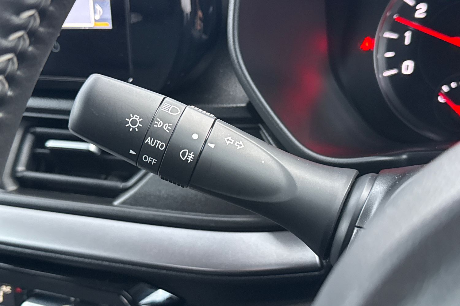 Used Suzuki Swift 2024 for sale - 77275389: Photo 43