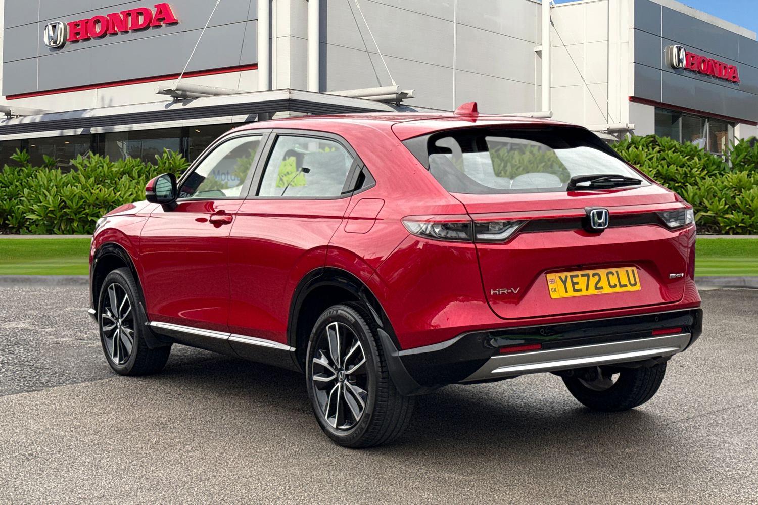 Used Honda HR-V 2022 for sale - 77680174: Photo 2