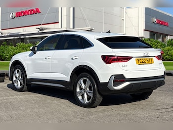 Used Audi Q3 2022 for sale - 77775760: Photo