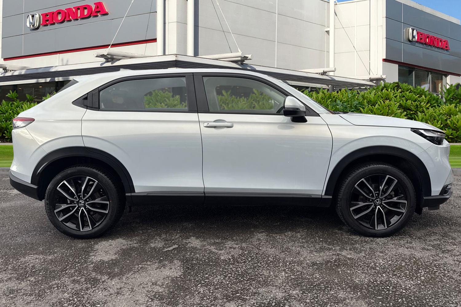 Used Honda HR-V 2023 for sale - 77500760: Photo 3