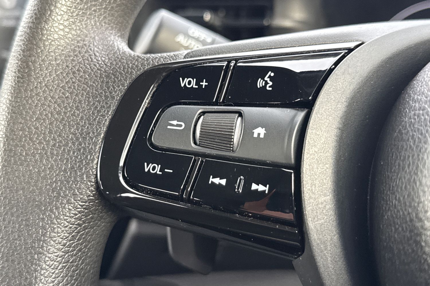 Used Honda HR-V 2023 for sale - 77500760: Photo 40