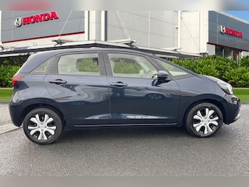 Used Honda Jazz 2021 for sale - 76438840: Photo